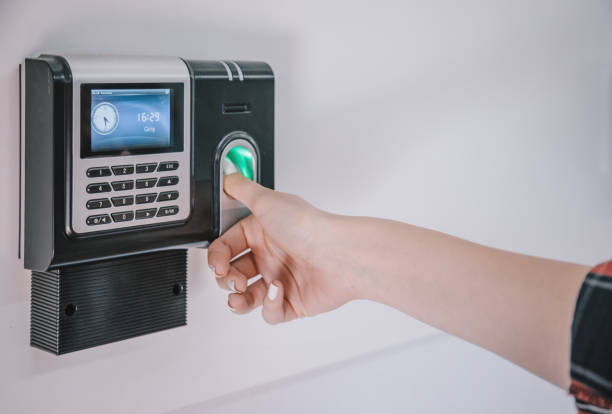 Why to Invest in Biometric Attendance System - Das Master Solutions